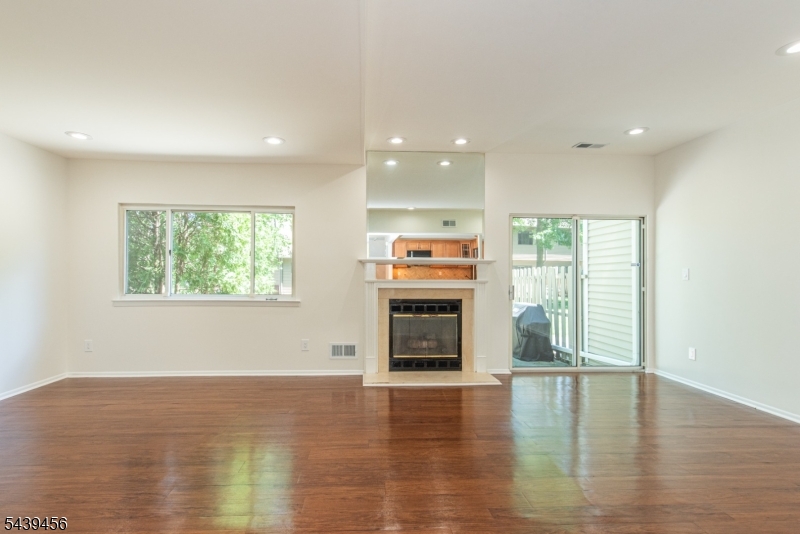 Castle Ridge Townhomes - Residential Lease