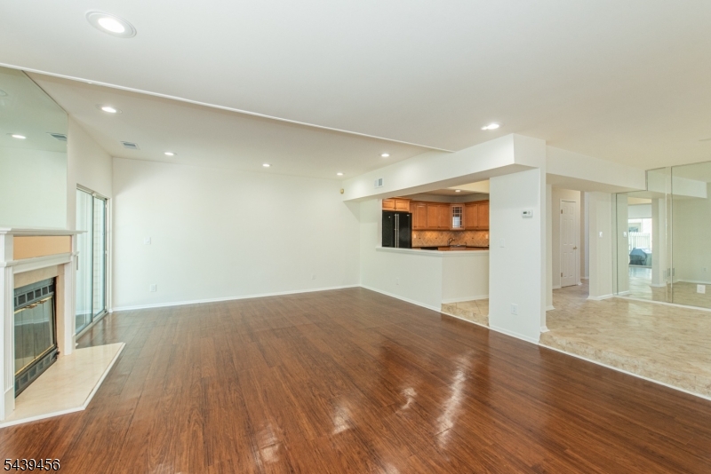 Castle Ridge Townhomes - Residential Lease