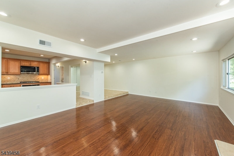 Castle Ridge Townhomes - Residential Lease