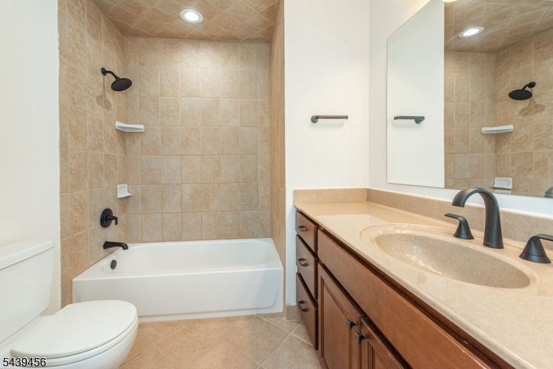 Castle Ridge Townhomes - Residential Lease