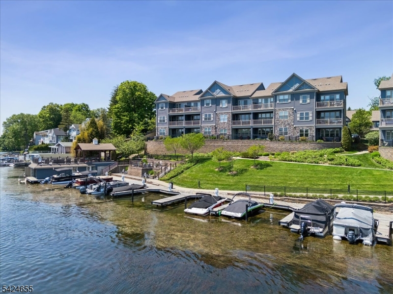 Lakefront - Residential