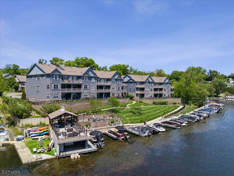 Lakefront - Residential