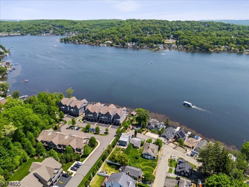 Lakefront - Residential