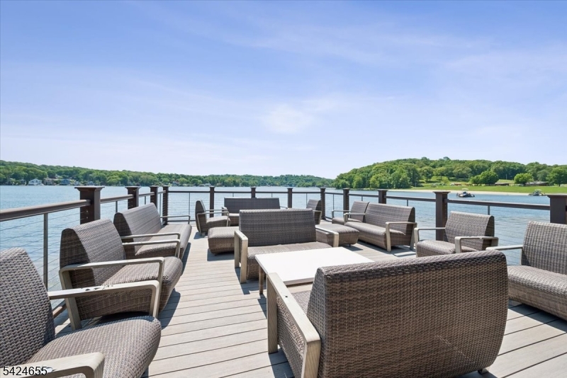 Lakefront - Residential