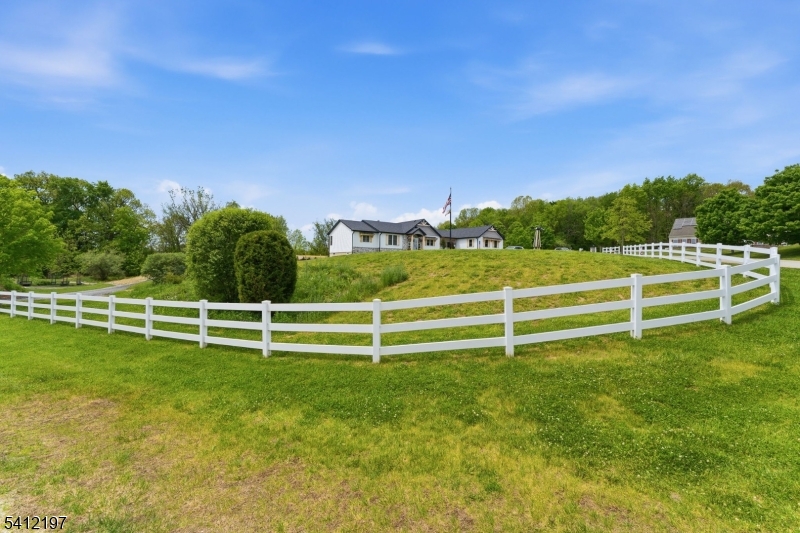 Rolling Hills Estate - Residential