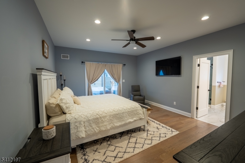 Rolling Hills Estate - Residential