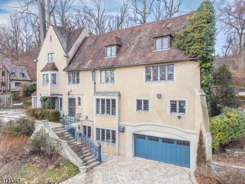 Montclair - Residential