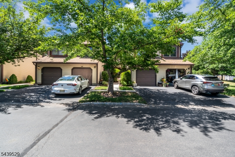 Quail Brook - Residential