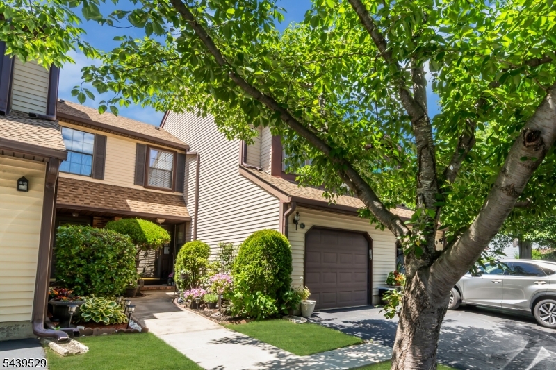 Quail Brook - Residential