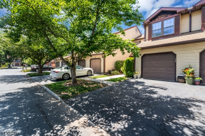 Quail Brook - Residential