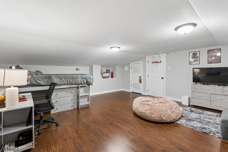 O - Residential