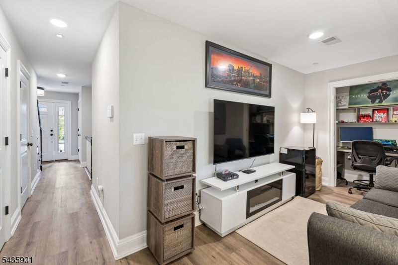 O - Residential