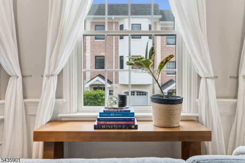 O - Residential