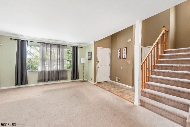 OAK HILL - Residential