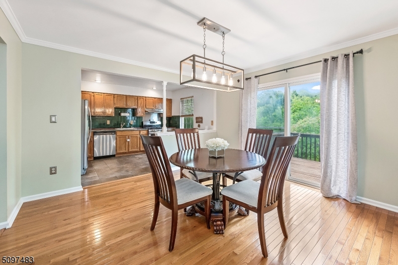 OAK HILL - Residential