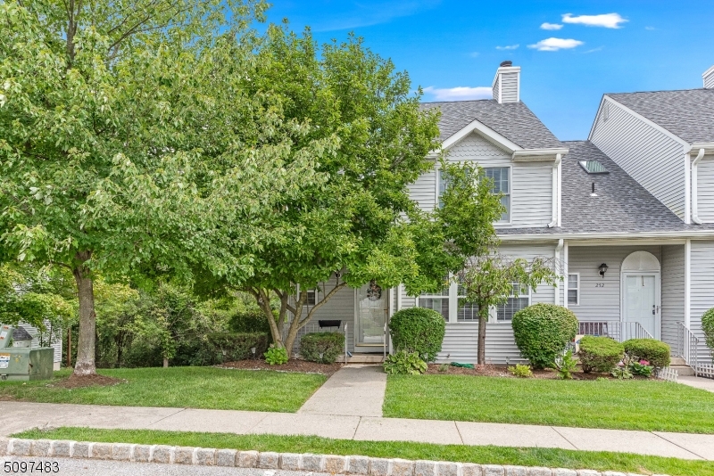 OAK HILL - Residential