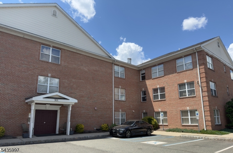 Western HIll Condominiums - Residential Lease
