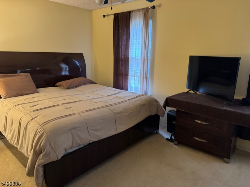 Society Hill Somerset 2 - Residential