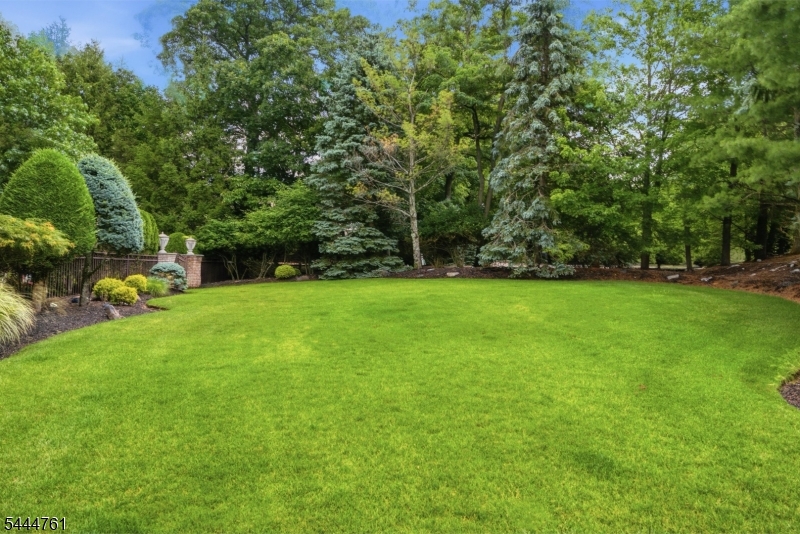 BRADFORD ESTATES - Residential
