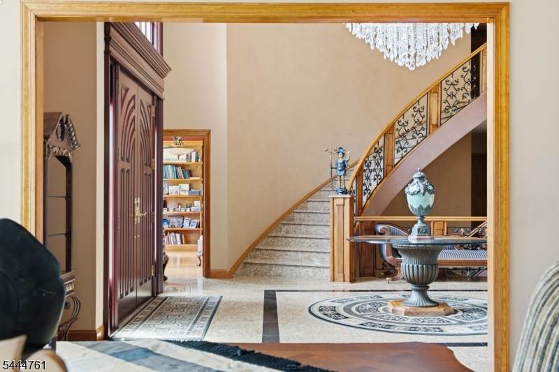 BRADFORD ESTATES - Residential