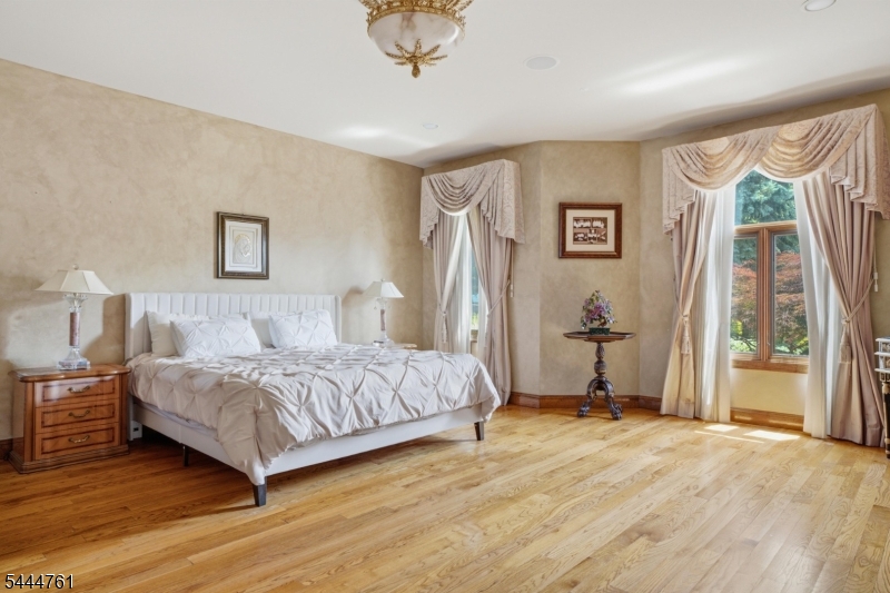 BRADFORD ESTATES - Residential