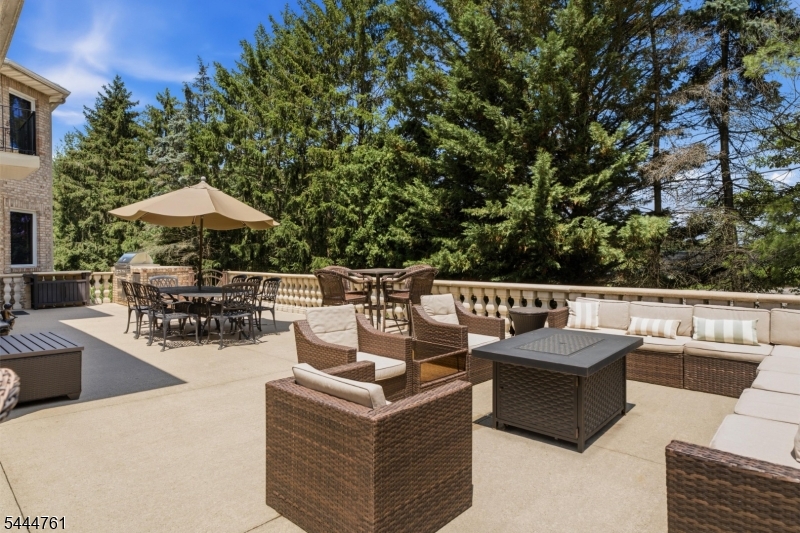 BRADFORD ESTATES - Residential
