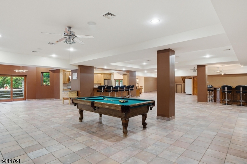 BRADFORD ESTATES - Residential