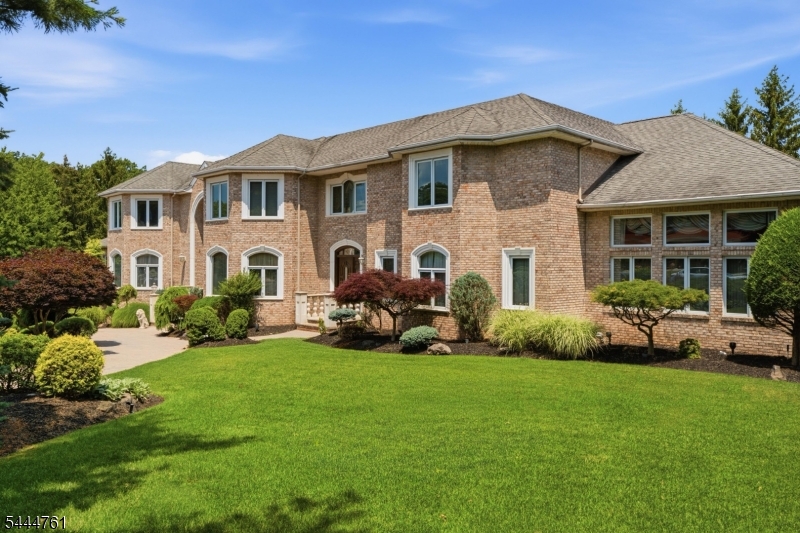 BRADFORD ESTATES - Residential