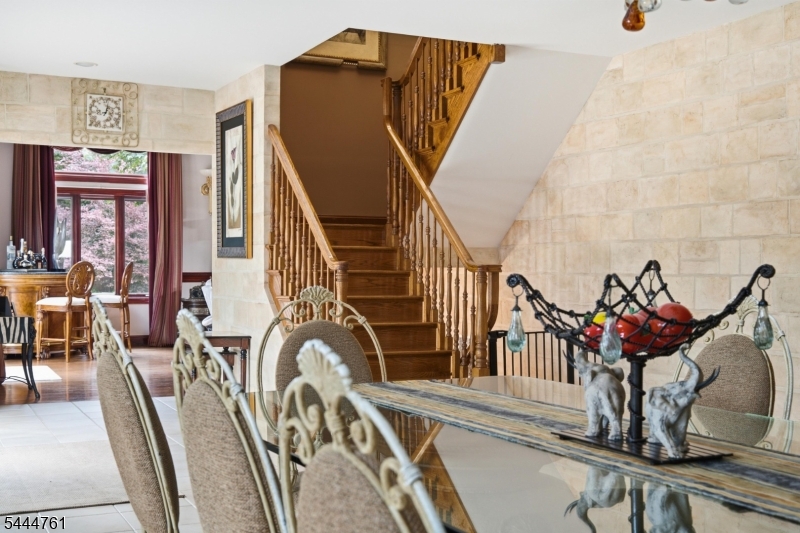 BRADFORD ESTATES - Residential