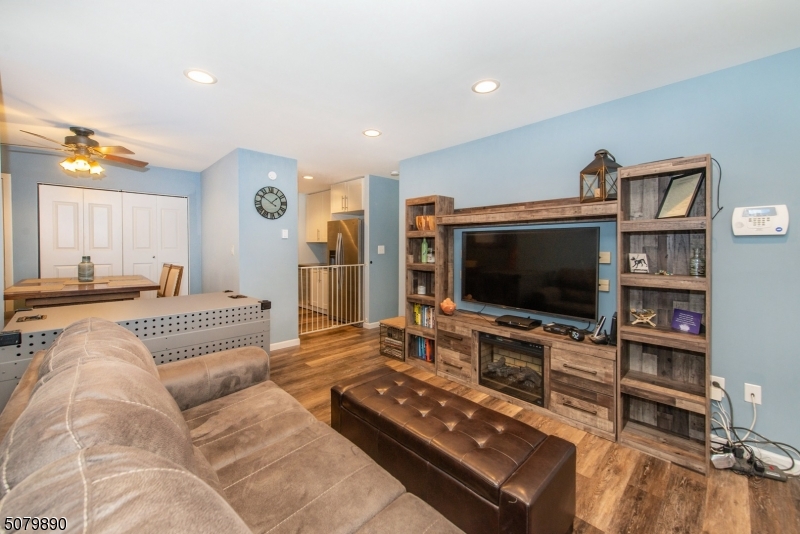 Woodcrest - Residential