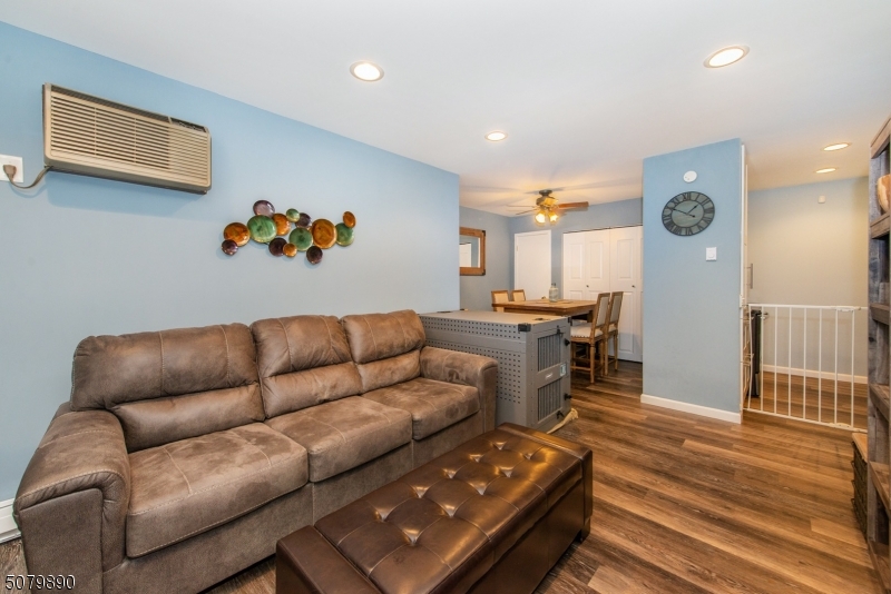 Woodcrest - Residential