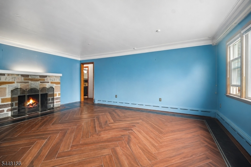 Flats - Residential