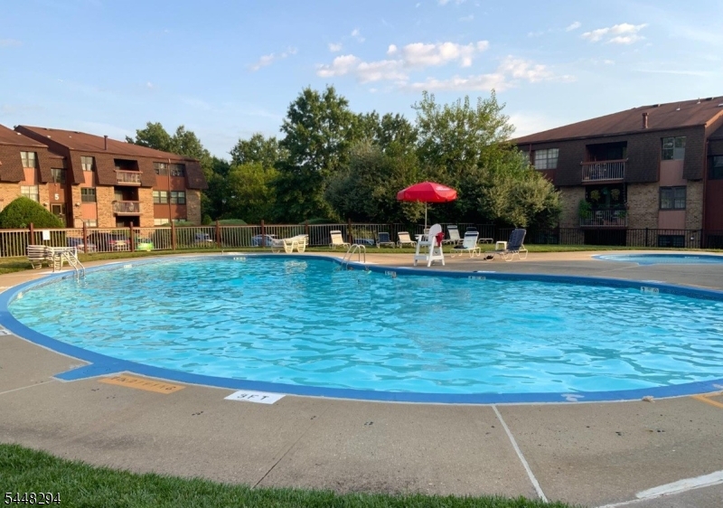Aspen Manor - Residential