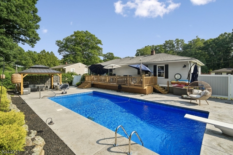 Oak Ridge - Residential
