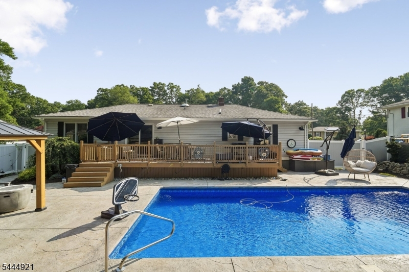 Oak Ridge - Residential