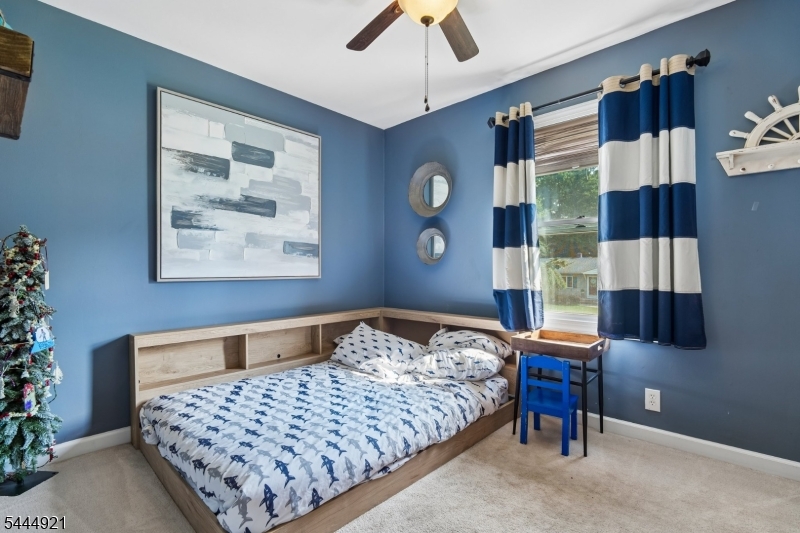 Oak Ridge - Residential