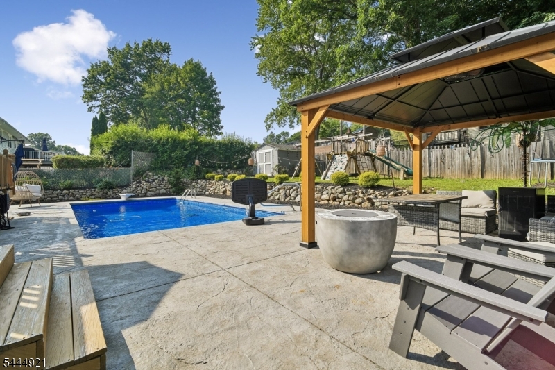 Oak Ridge - Residential
