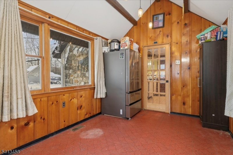 HIGHLAND LAKES - Residential