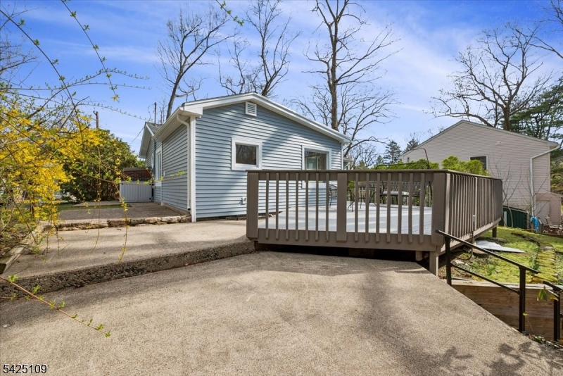 Rainbow Lakes - Residential