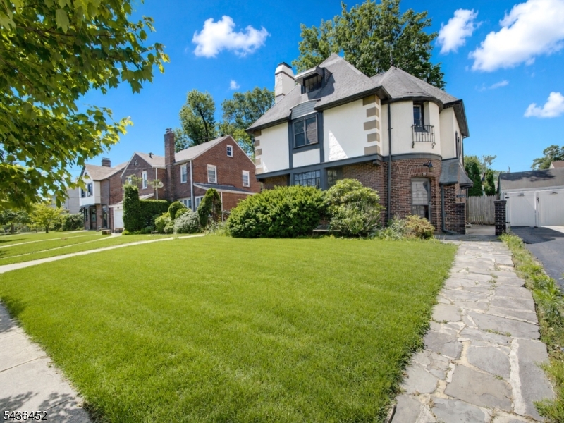 Elmora Hills - Residential