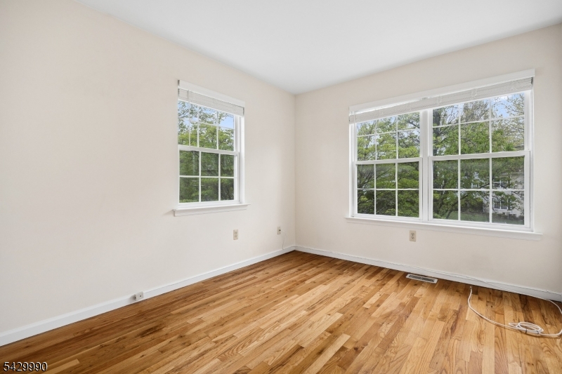 Seasons Glen - Residential