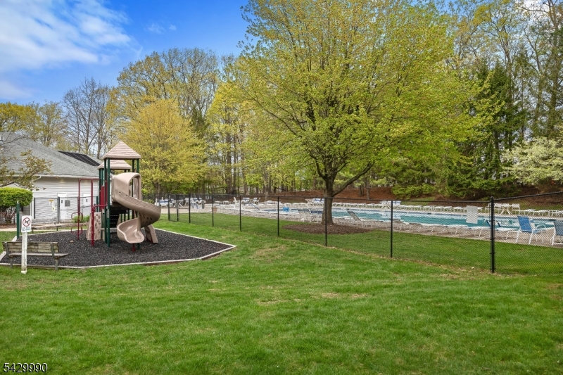 Seasons Glen - Residential