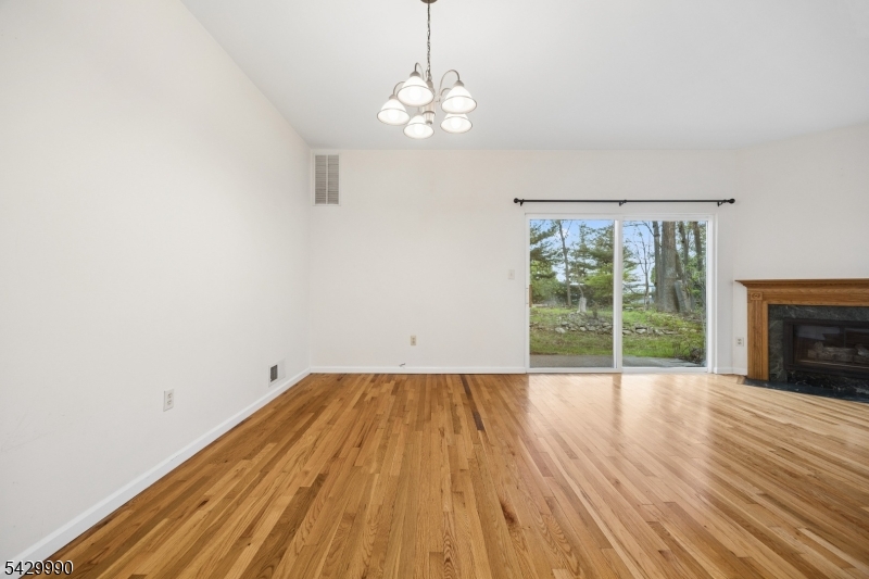 Seasons Glen - Residential
