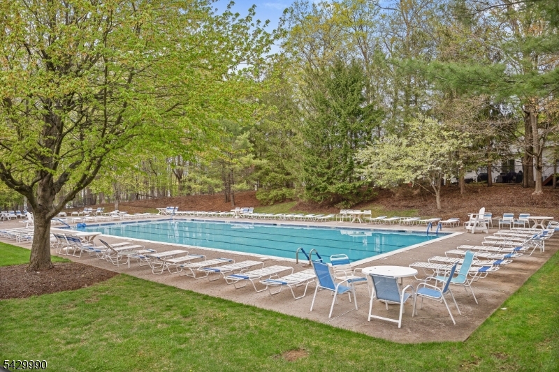 Seasons Glen - Residential