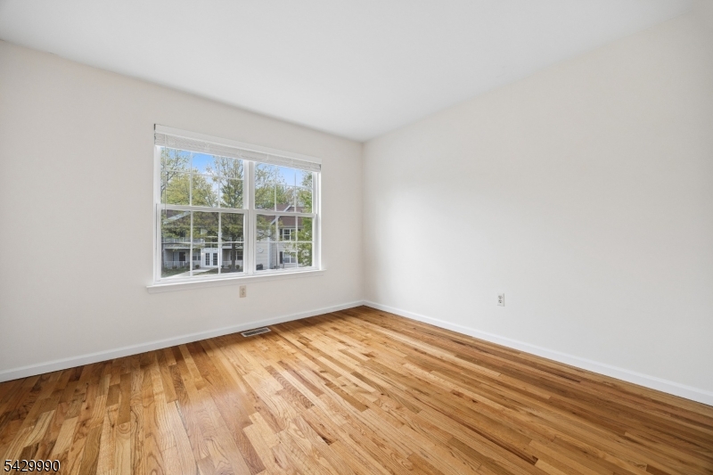 Seasons Glen - Residential