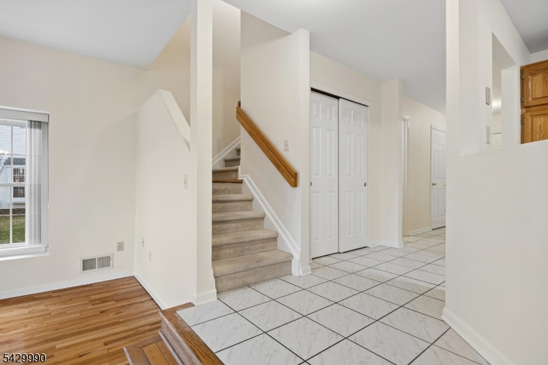 Seasons Glen - Residential