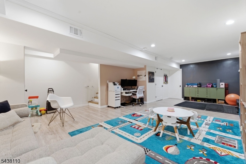 Mt. Pleasant (North Newark) - Residential