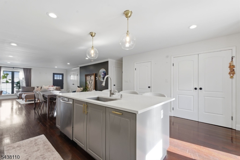Mt. Pleasant (North Newark) - Residential