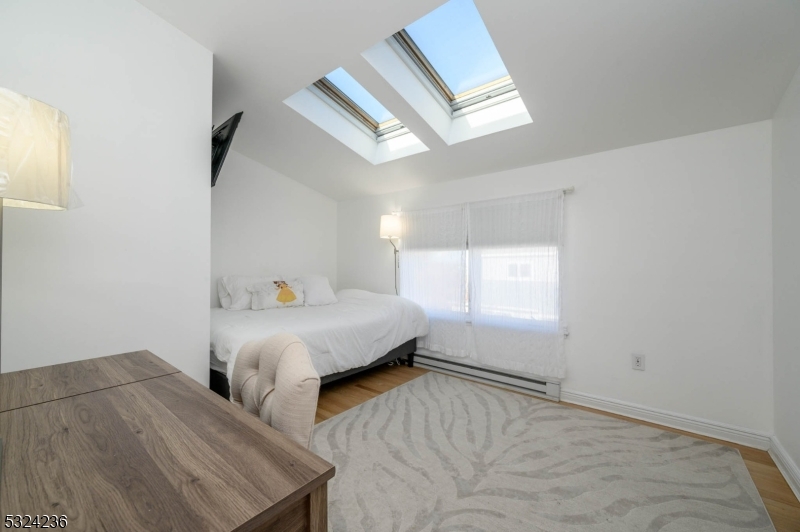 N Long Branch - Residential