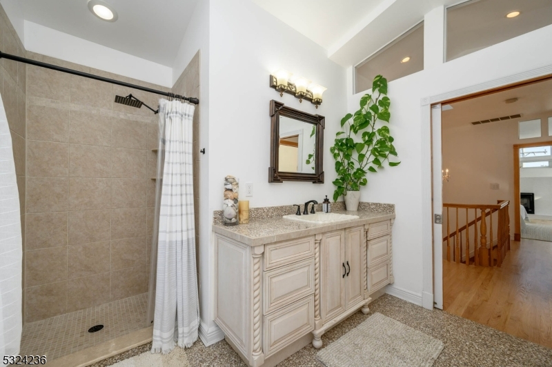 N Long Branch - Residential